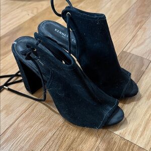 Kenneth Cole Black Open-Toe Heels